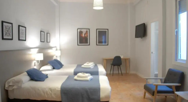 Трёхместный номер Superior La Perla Granada Suites