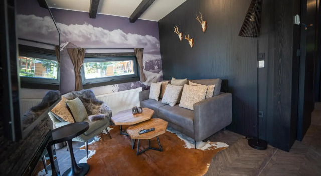 Nice Chalet in Pressegger See With Terrace, Забронировать Шале Отели Эгг с парковкой, Парковка