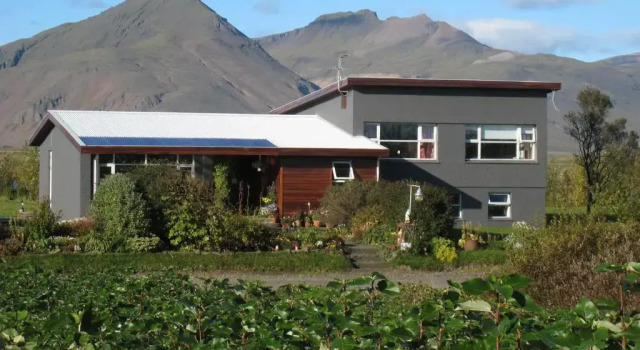 Апартаменты Dilksnes Guesthouse