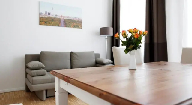 SC 1 Cozy Family & Business Flair welcomes you - Rockchair Apartments, Prenota Appartamento Hotel a Berlino con piscina, Piscina