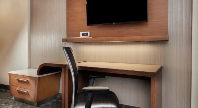 Четырёхместный номер Standard Courtyard by Marriott Rome
