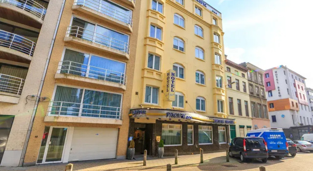 Hotel Pacific