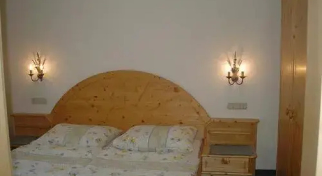 Appartement La Piazza, Rezerwuj Apartament Hotele w Salzburg z parkingiem, Parking