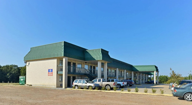 Western Inn Suites, Prenota Hotel Winona Mississippi