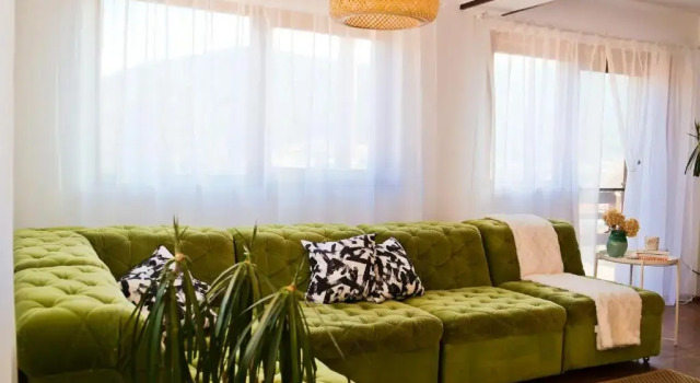 AmurguluiBnB 3 Rooms Apartment with Mountain View