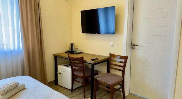 Четырёхместный семейный номер Standard Hotel ERA