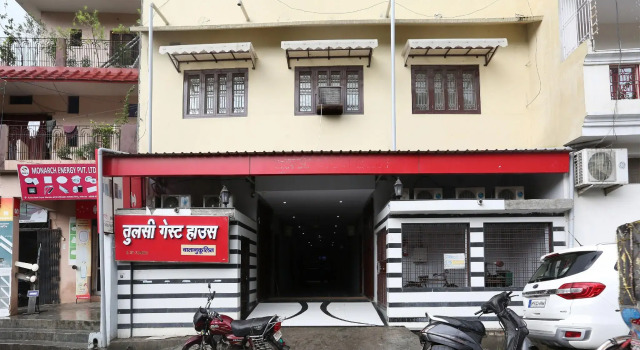 OYO 18269 Tulsi Guest House