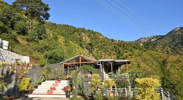 Valtara Resort, Забронировать Курортный отель Найнитал штат Уттаракханд