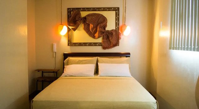 Bahay Ni Tuding Inn & Bistro