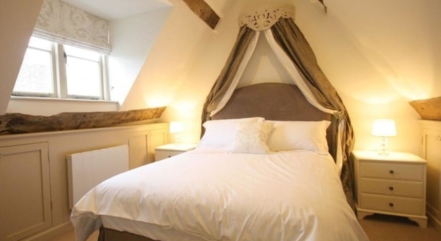 The Coach House, Забронировать Дом для отпуска Отели в центре Берфорд, в центре
