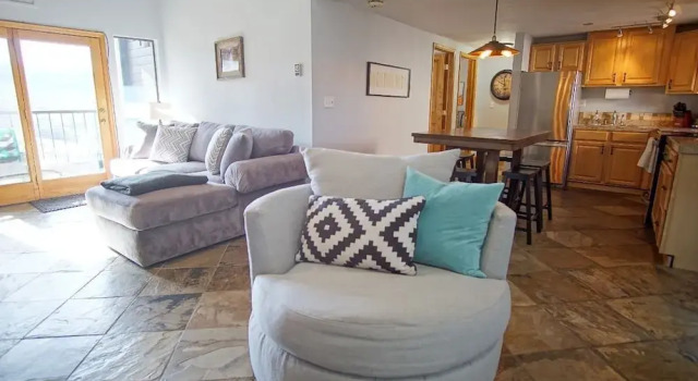 Ridgecrest 305 (379395) - 3 Br Condo