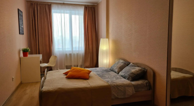 Hospitable House for Cosmonauts, Prenota Appartamento Hotel a Perm Krai con parcheggio, Parcheggio