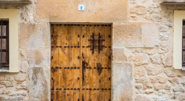 Encantadora Casa de Pueblo con 5 Hab. en Burgos, Забронировать Отель Санто-Доминго-де-Силос Burgos Province, рядом с Музей «Звуки Земли»