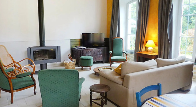 Le chant des milans, Prenota Hotel Hotel a Aquitania con parcheggio, Parcheggio