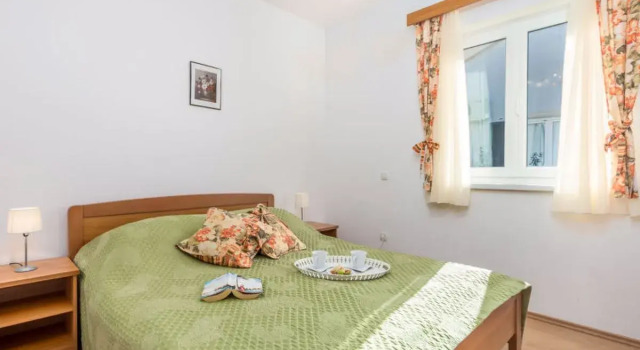 Apartment Ivan 1 Spiez, Rezerwuj Apartament Hotele w Kvarner Islands z parkingiem, Parking