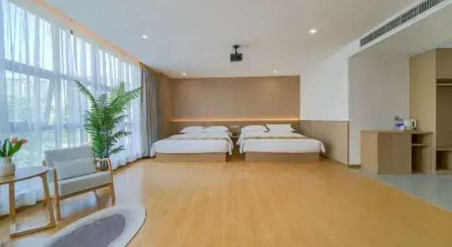 Люкс Enze Hotel (Provincial Children's Hospital East Second Ring Taihe Plaza)