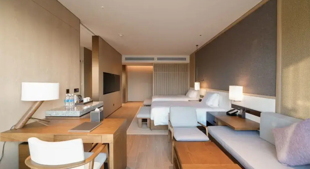 Номер Premium Crowne Plaza Zunhua Hot Spring Town by IHG