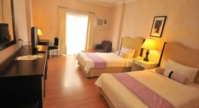 Dwuosobowy junior suite Queen Margarette Hotel