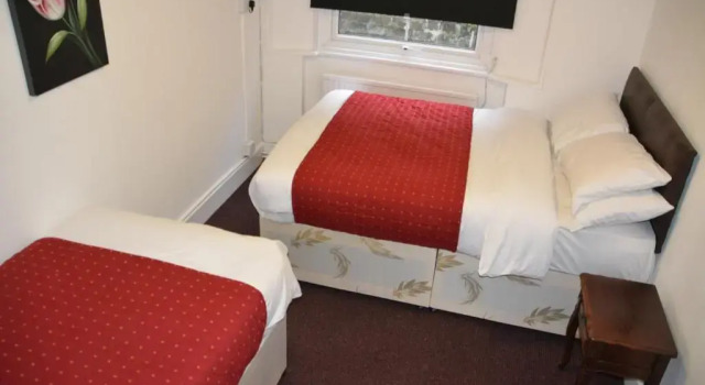 Двухместный семейный номер Standard Bow Guest House