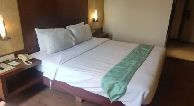 La Vista Pattaya, Забронировать Отель Отели Паттайя с парковкой, рядом с Пешеходная улица, Парковка