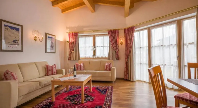 Апартаменты Superior Hotel Viktoria & Landhaus Joggl