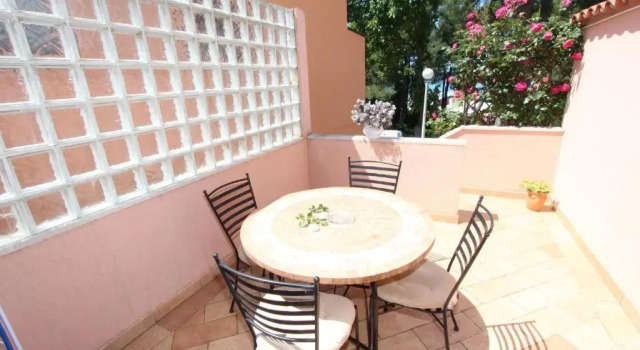 Апартаменты Apartments Villa Lucu