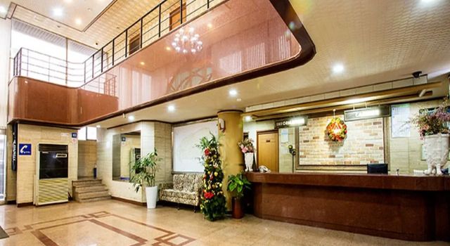 Alps Hotel