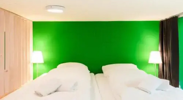 Capsule Hotel by Hyve Basel City, Забронировать Капсульный отель Отели Базеля с парковкой, рядом с Музей Антиквариата и коллекция Людвига, Парковка