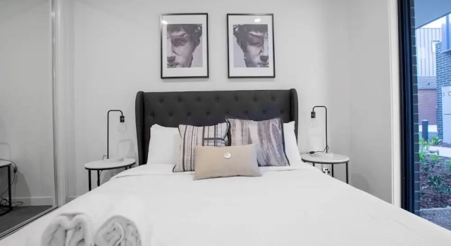 Delightful Townhouse Stay@moonee Ponds + Parking