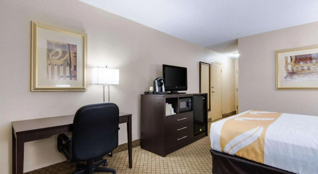 Двухместный номер Standard Quality Inn Oneonta Cooperstown Area
