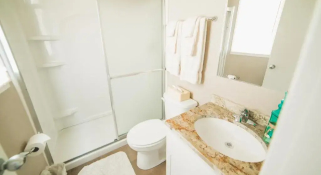 Номер Standard с частичным видом на океан Surf Club Oceanfront Hotel