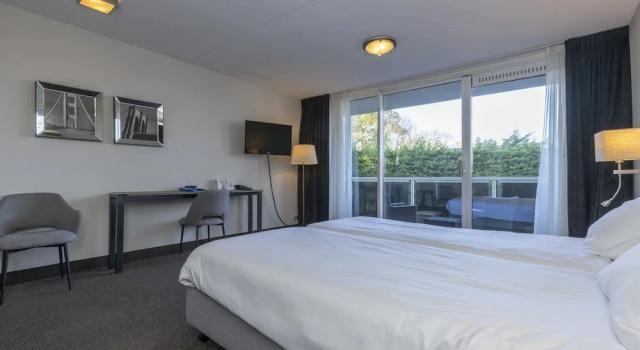 Двухместный номер Standard с балконом Fletcher Hotel Jan van Scorel