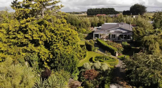 Folster Gardens Bed and Breakfast