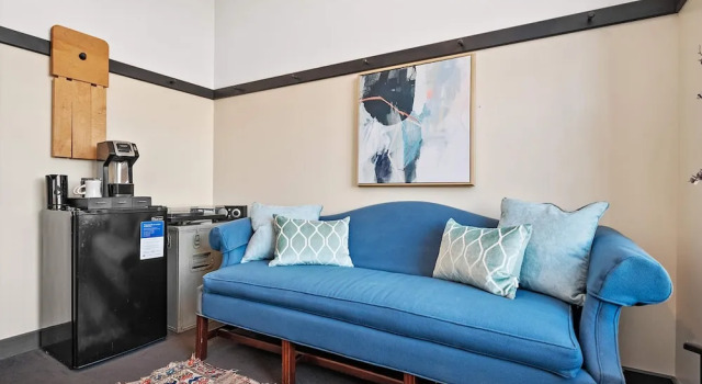 Kasa Uniquely Designed Suite Near Carnegie Museum The Maverick