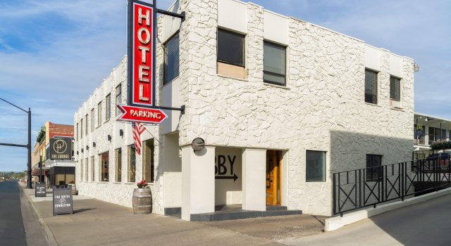 The Hotel Pendleton, Trademark Collection by Wyndham, Book Hotel Hoteller i Pendleton med pool, nær Pendleton Woolen Mills, Swimmingpool