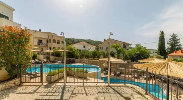 Апартаменты SeaEsta apartment Pool and Beach