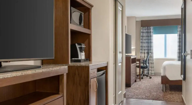 Номер Premium Hilton Garden Inn Louisville Downtown