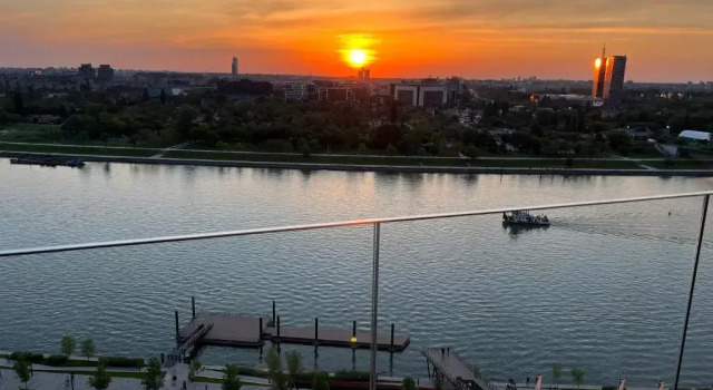 Апартаменты Deluxe BW Terrace top floor apartments to the river