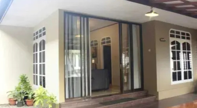 Karang Sari Hotel, Rezervovat Hotel Pelabuhanratu West Java