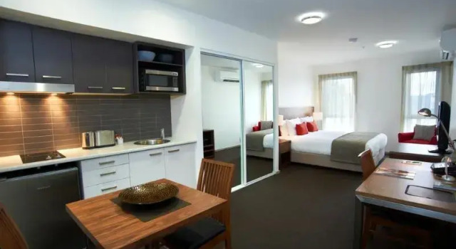 Студия Standard Quest Werribee