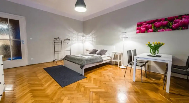 Sereno Apartments, Забронировать Апартаменты/квартира Недорогие отели Кракова, рядом с Церковь Святого Франциска Ассизи, недорого