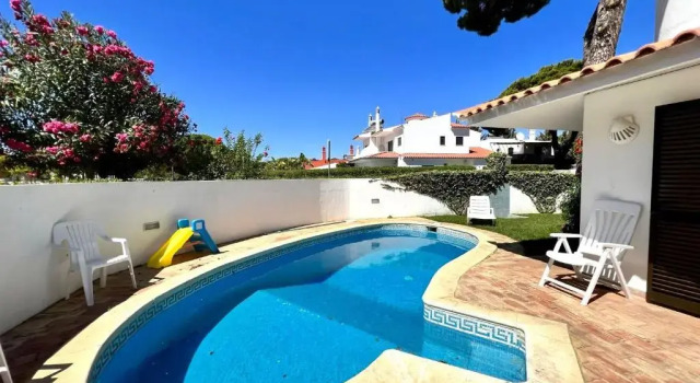 Вилла Vilamoura Traditional Villa with Pool by Homing