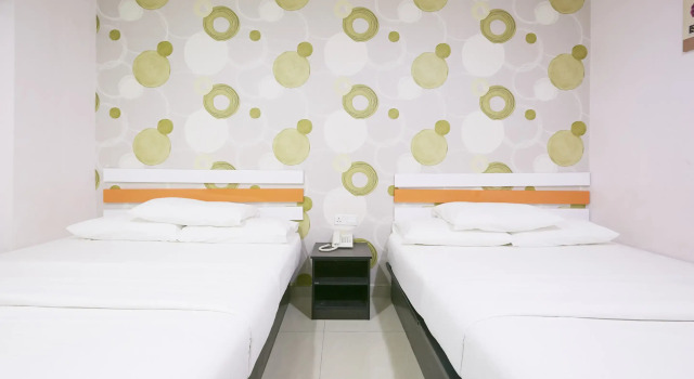 Super OYO 992 Orange Hotel Kuala Pilah, Prenota Hotel Kuala Pilah Negeri Sembilan