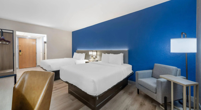 Четырёхместный номер Standard Comfort Inn West Hazleton