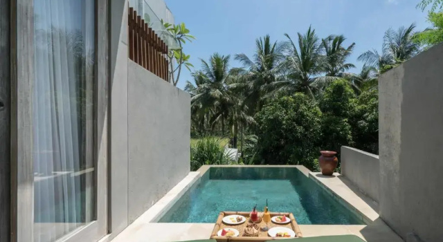 Номер Deluxe Svarga Resort Lombok