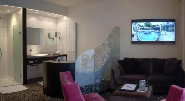 Номер Comfort Le Chateau Des Thermes