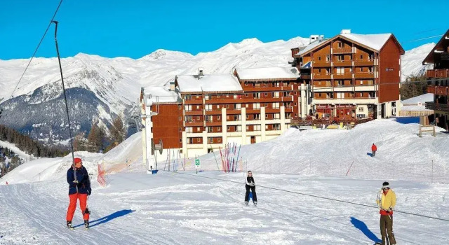 Skissim Select - Résidence Le Cervin, Забронировать Отель Отели Ла-Плань-Тарантез 3 звезды, рядом с Горнолыжный подъемник Лё Франс, 3*