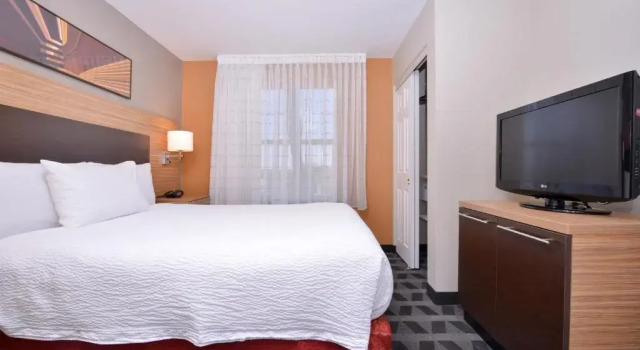 Двухместный люкс c 1 комнатой TownePlace Suites by Marriott Ontario Airport
