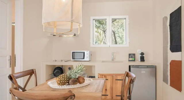 Апартаменты с видом на море Doryssa Coast Apartments