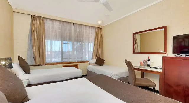 Best Western Alexander Motel Whyalla, Book Motel Hoteller i Whyalla med parkering, Parkering